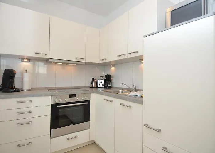 Annika - Apt. 02 Villa Sellin (Rugen)